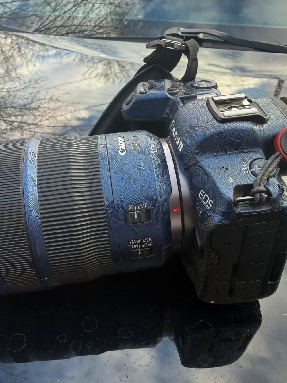 Canon EOS DSLR Camera in Blue Patterned Skin
